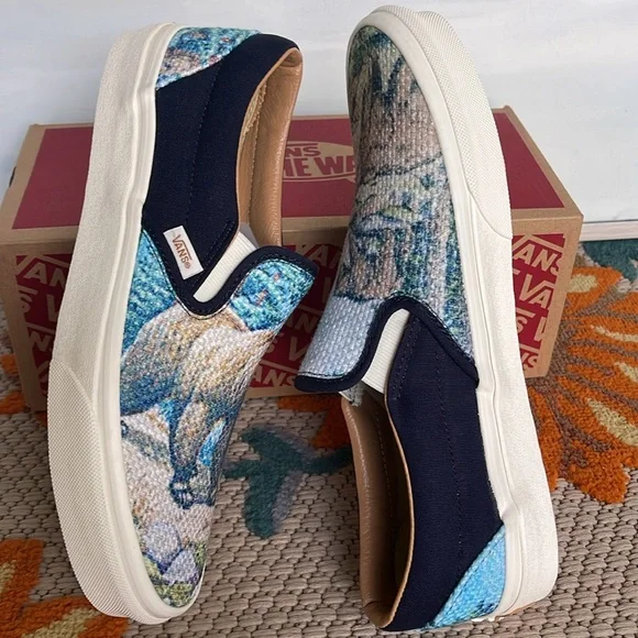 Vans WMNS Classic Slip-On
Cali Tapestry Forest
VN000907FRS sneakers - Picture 12 of 16